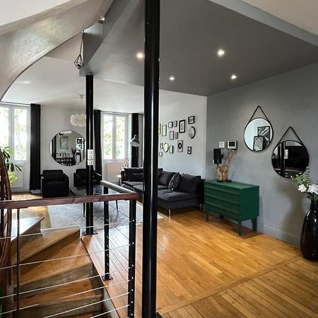 Duplex De Charme En Centre Ville Avec Terrasse 布里夫拉盖亚尔德 外观 照片