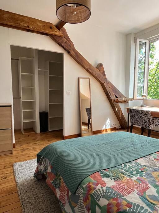 Duplex De Charme En Centre Ville Avec Terrasse 布里夫拉盖亚尔德 外观 照片
