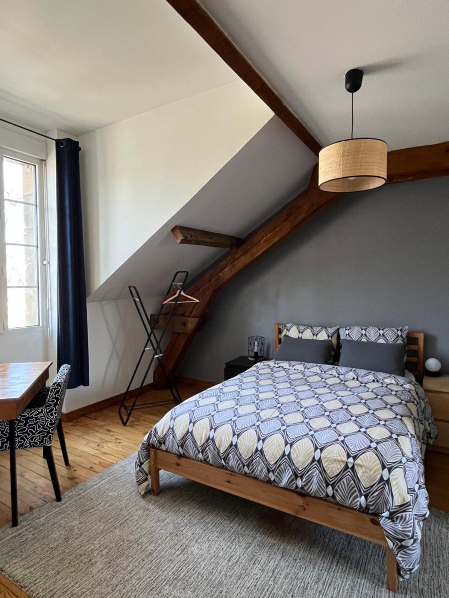 Duplex De Charme En Centre Ville Avec Terrasse 布里夫拉盖亚尔德 外观 照片
